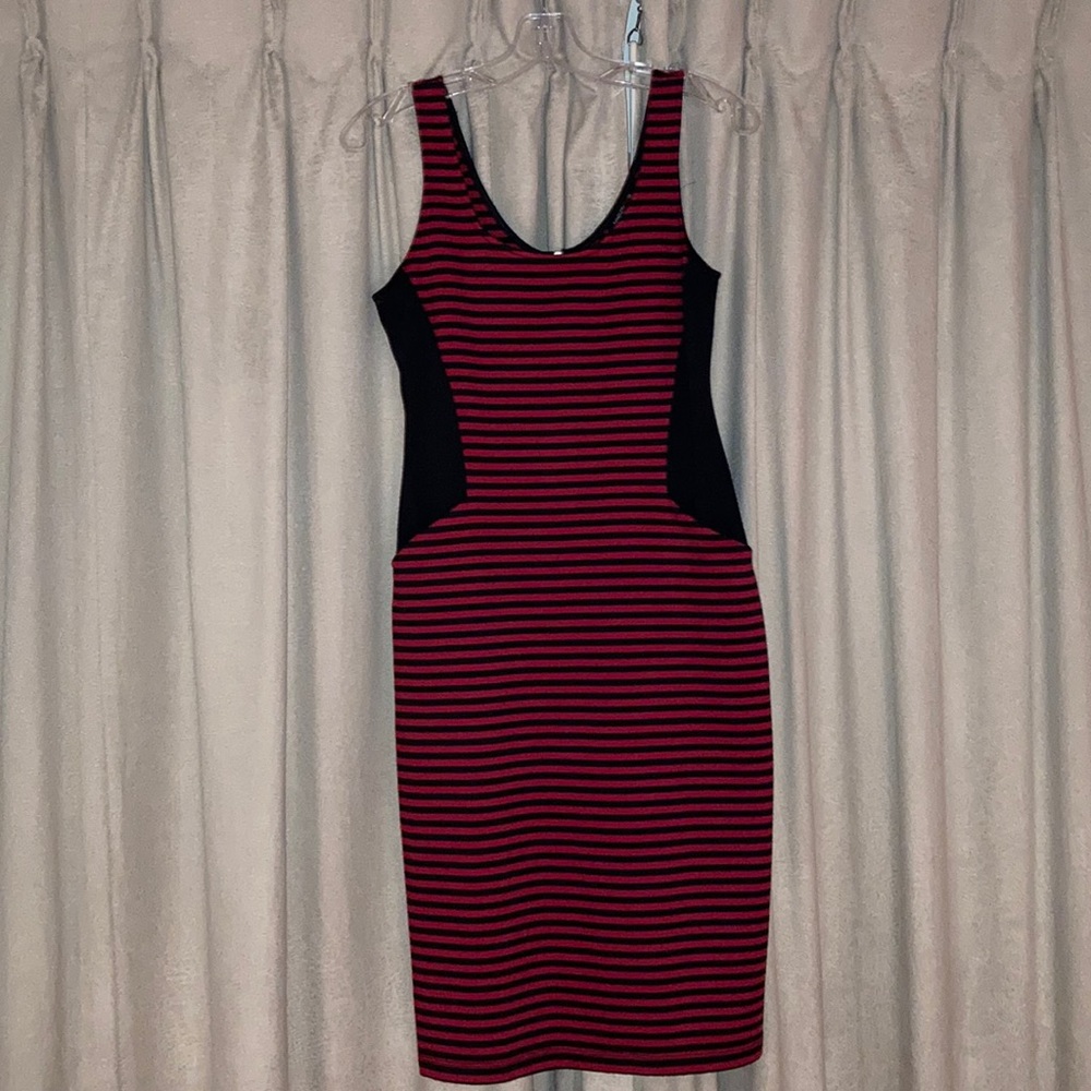 Teezeme sleeveless black and red stripes dress